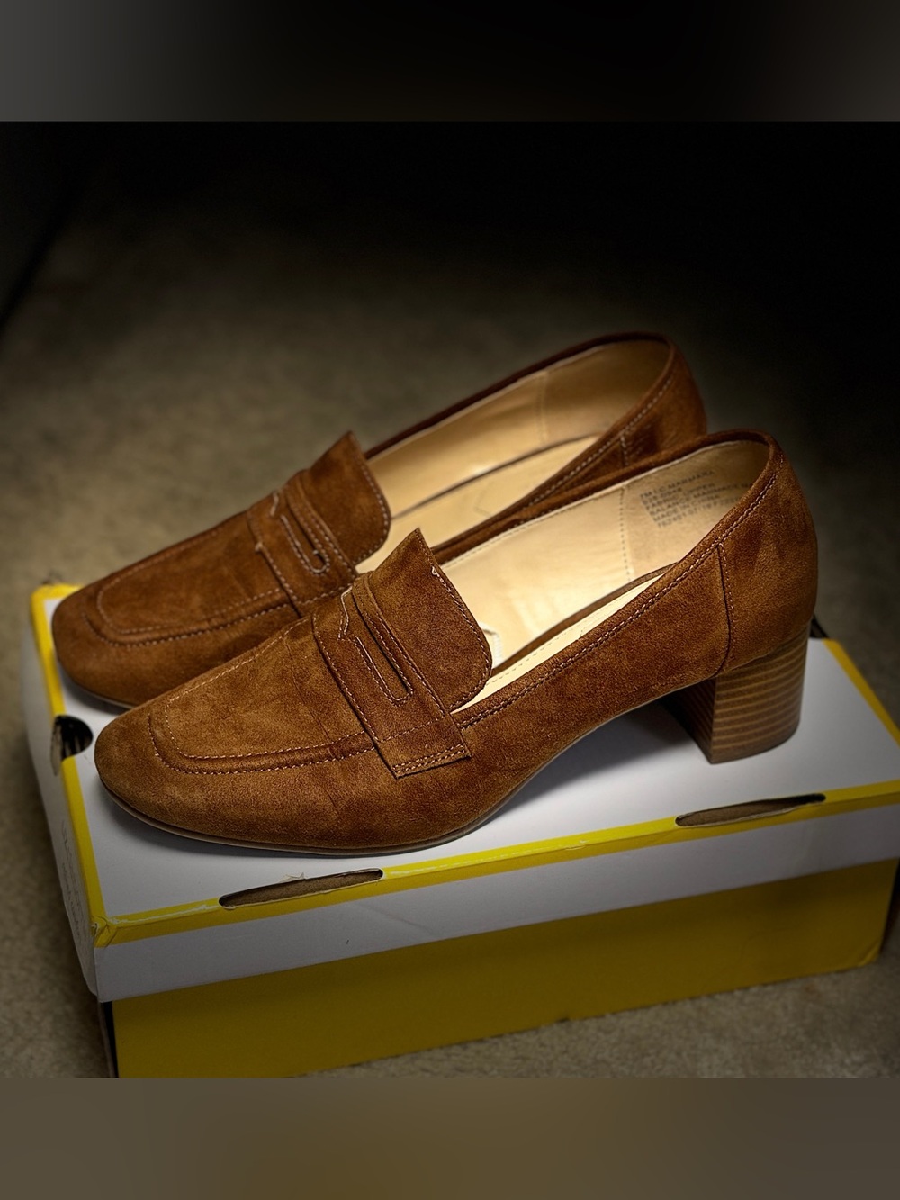 LIZ CLAIBORNE 
Chestnut Brown Suede Block Heel Loafers
